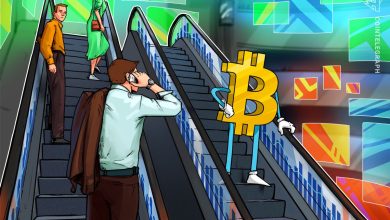 Bitcoin risks decline to $77.4K as Wall Street is ‘trying to kill MSTR’